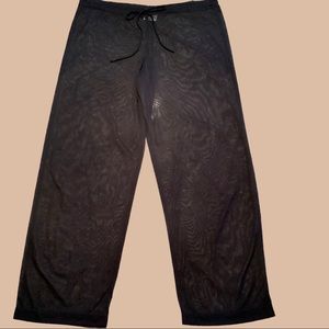 Black Swim Pant, size medium.